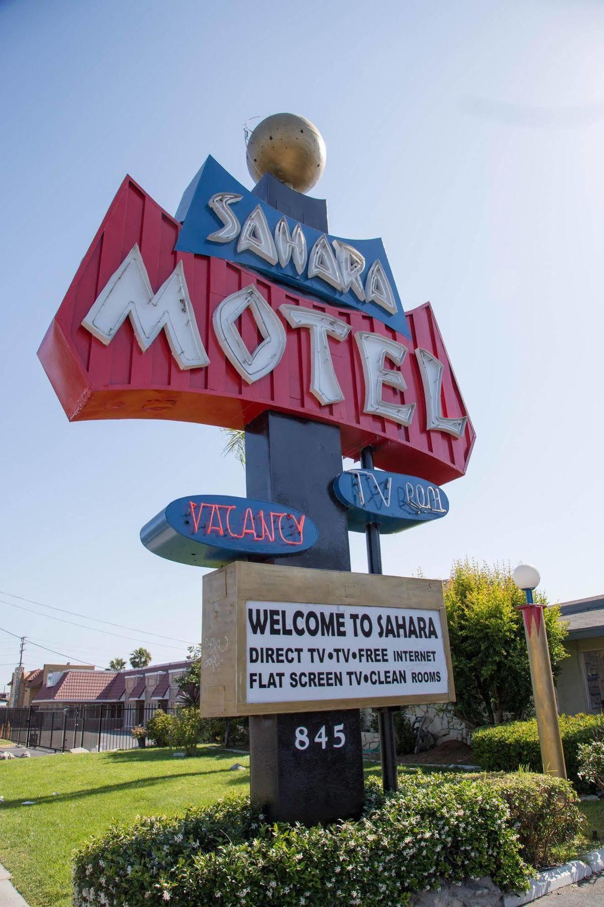 Sahara Motel Anaheim Ngoại thất bức ảnh